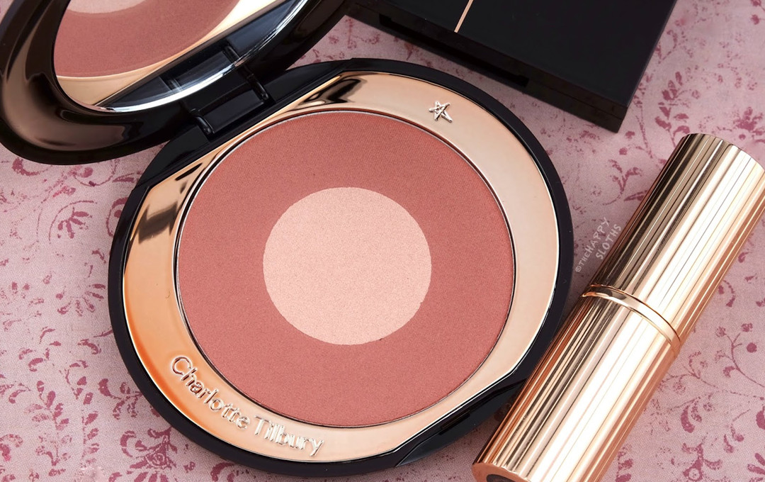 Charlotte Tilbury Pillow Talk Cheek To Chic Blush- Amazing Product.