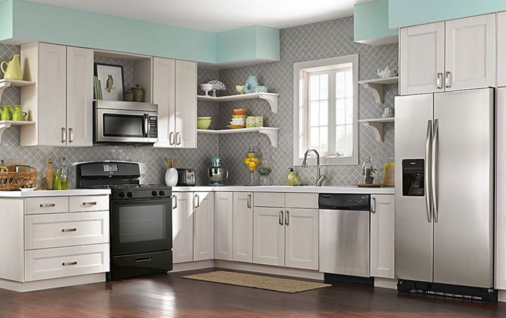 Standard Features Of Amana AGR5330BA Freestanding Gas Stove Good